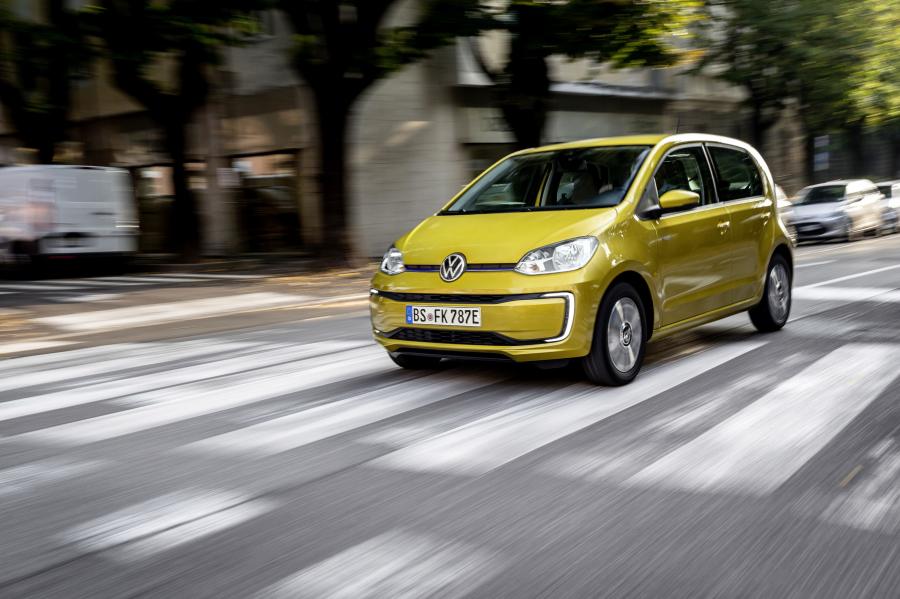  Volkswagen e-up! (Honey Yellow) 2019 года  (WW) (фото 26 из 31)